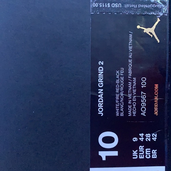 Nike - Picture 2 of 6